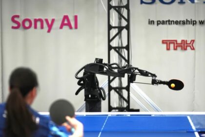 como-es-por-dentro-ace,-el-robot-entrenado-con-ia-que-ya-les-gana-a-jugadores-profesionales-de-tenis-de-mesa