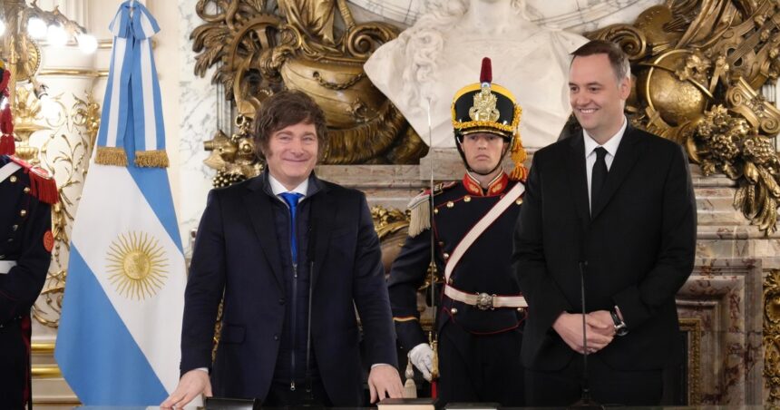 javier-milei-confirmo-que-acompanara-a-adorni-en-el-congreso-y-hablo-de-su-situacion-judicial:-“dara-las-respuestas-que-correspondan”