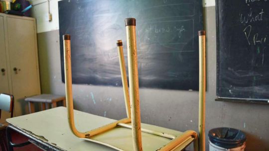 una-campana-alerta-que-los-alumnos-pierden-el-equivalente-a-un-ano-de-clases-durante-la-primaria