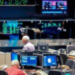 el-riesgo-pais-subio-a-549-puntos-basicos-en-una-jornada-marcada-por-la-cautela-en-los-mercados-globales