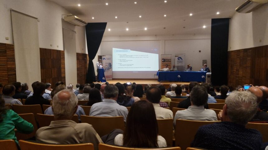 profesionales-reabren-el-debate-en-torno-a-corpus-y-piden-un-nuevo-plebiscito