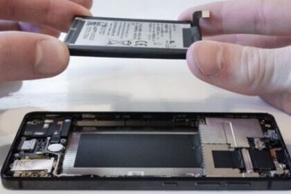 celulares-:fabricantes-preparan-la-vuelta-de-las-baterias-removibles