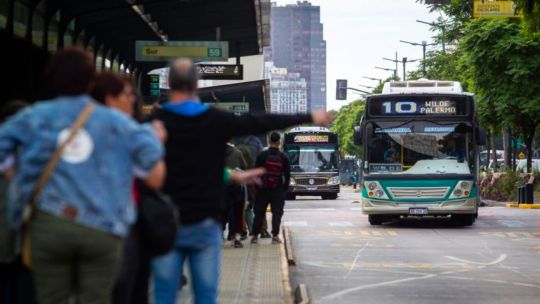 un-informe-de-la-uba-revela-por-que-cayo-la-frecuencia-de-colectivos-en-el-amba