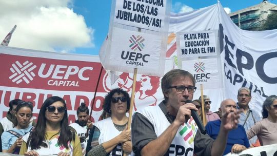 denuncia-contra-llaryora-y-quinteros:-uepc-capital-acusa-represion,-infiltracion-y-espionaje-ilegal