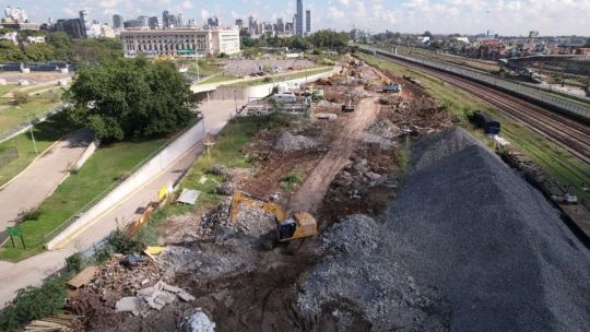 arranco-la-obra-para-unir-retiro-y-recoleta:-como-sera-la-nueva-via-rapida-para-salir-hacia-el-norte-porteno