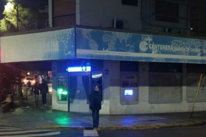 causa-dolar-blue:-una-casa-de-cambio-investigada-recibio-$9.200-millones-y-estaba-a-nombre-de-un-colocador-de-aire-acondicionado