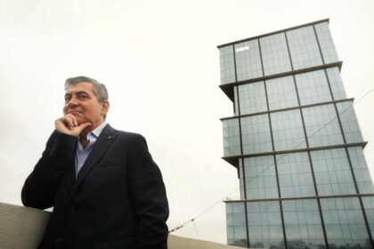 daniel-balmaceda:-“los-anos-20-fueron-anos-de-consumo,-de-recreacion,-de-no-pensar-en-el-futuro”