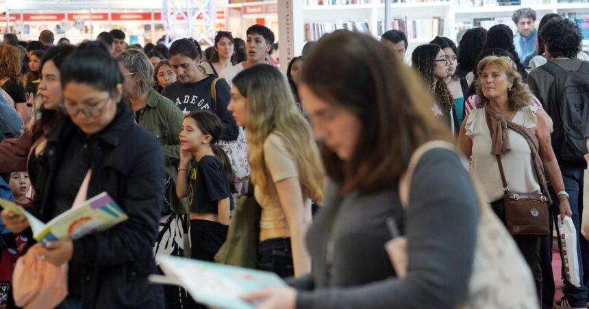 feria-del-libro-2026:-los-recomendados-de-hoy-25-de-abril