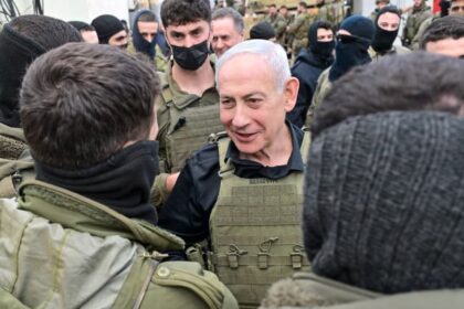 tension-en-medio-oriente:-israel-intensifica-ataques-contra-hezbollah-tras-nuevos-lanzamientos-desde-libano