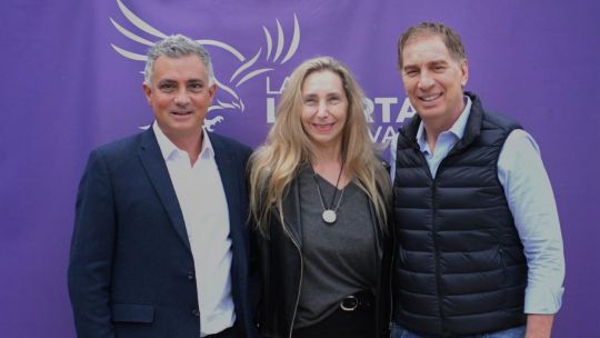karina-milei,-pareja-y-santilli-se-juntaron-y-pusieron-primera-para-el-2027-bonaerense