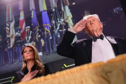 tension-en-eeuu.:-donald-trump-fue-evacuado-de-urgencia-de-una-cena-en-medio-de-un-tiroteo