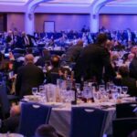 disparos,-corridas-y-caos-en-una-cena-de-donald-trump-con-corresponsales-en-washington:-no-hubo-heridos