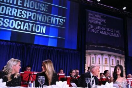 los-videos-mas-impactantes-del-ataque-en-la-cena-con-trump-y-vance-en-washington
