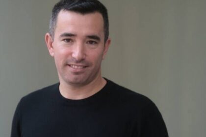 lucas-botta:-“hay-mentiras-que-han-permitido-cambiar-el-curso-de-la-historia”