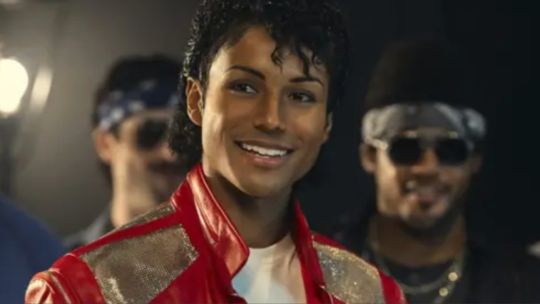 el-estreno-biografico-de-michael-jackson-recauda-97-millones-de-dolares-y-establece-un-nuevo-estandar-historico-global
