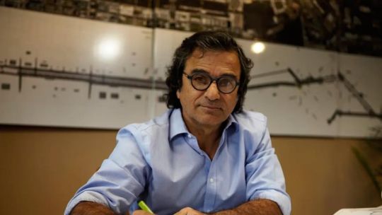 echaron-a-carlos-frugoni,-el-funcionario-que-admitio-haber-omitido-siete-propiedades-en-miami-en-su-declaracion-jurada