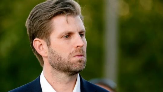 el-presentador-seth-meyers-cuestiono-un-contrato-de-24-millones-de-dolares-otorgado-a-una-startup-de-robotica-de-eric-trump