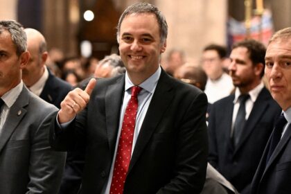 la-batalla-de-adorni,-libertarios-en-modo-k-y-quieren-privatizar-las-candidaturas