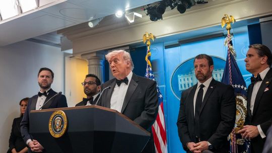 tiroteo-en-la-cena-de-corresponsales:-el-manifiesto-del-atacante-expone-fallas-de-seguridad-y-reaviva-la-alarma-en-washington