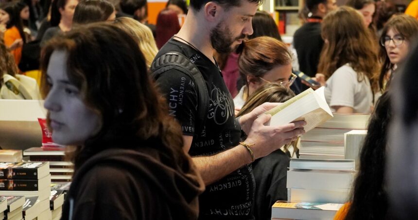 feria-del-libro-2026:-los-recomendados-de-hoy-27-de-abril