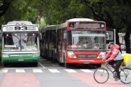 cayo-un-40%-la-circulacion-de-colectivos-en-el-amba