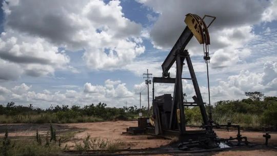 el-petroleo-aumenta-ante-el-estancamiento-de-negociaciones-de-paz-entre-eeuu-e-iran