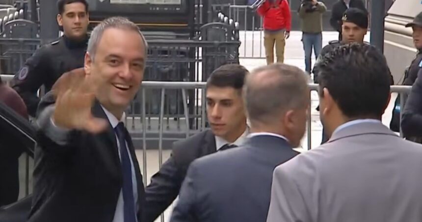 el-fiscal-acudio-al-organo-financiero-de-la-procuracion-para-determinar-si-hay-inconsistencias-en-el-patrimonio-de-adorni