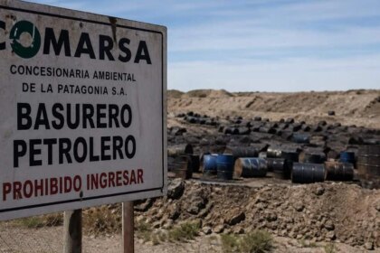 escandalo-en-vaca-muerta:-empresa-provoco-desastre-ambiental-con-basura-toxica-de-ypf,-chevron,-shell-y-pae-y-va-a-juicio