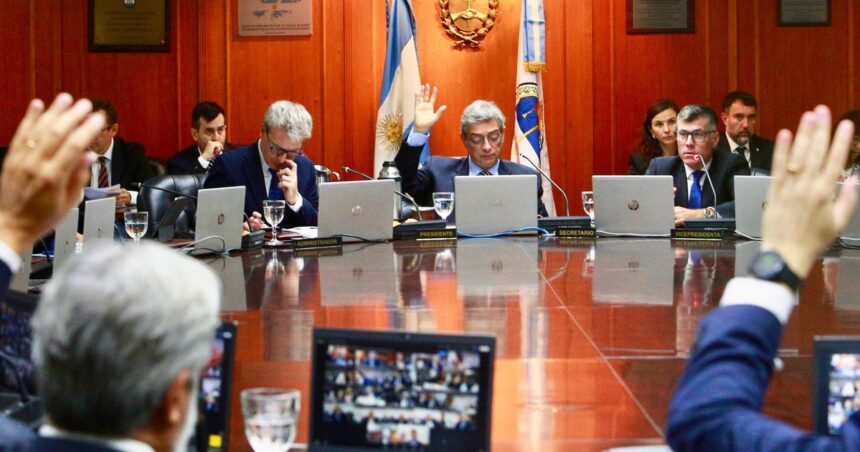 advierten-que-12-de-67-candidatos-a-jueces-que-el-gobierno-mando-al-senado-“saltaron”-las-ordenes-de-merito