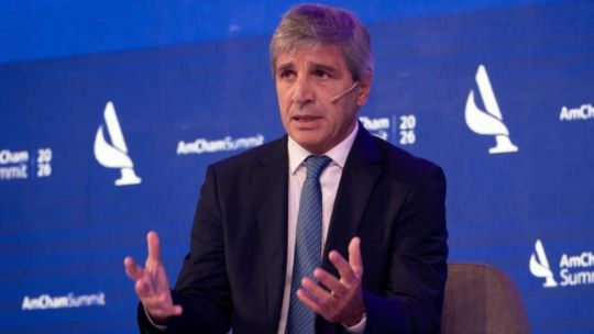 deuda-en-dolares:-el-gobierno-capta-usd-700-millones-y-gana-margen-para-afrontar-vencimientos-clave