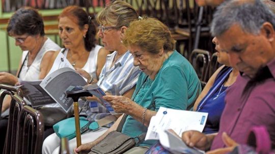 trabajar-despues-de-jubilarse-en-argentina:-que-dice-la-ley-y-como-cambian-las-condiciones-laborales