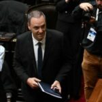 en-“qr!”,-carlos-castagneto-critico-a-adorni-tras-su-exposicion-en-el-congreso:-“no-pudo-contestar-y-termino-golpeado”