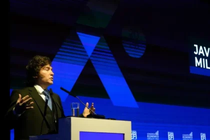 javier-milei-minimizo-las-criticas-a-su-gestion:-“nadie-es-profeta-en-su-tierra”