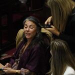 javier-milei-y-sus-medidas,-en-vivo:-el-gobierno-oficializo-a-lucila-crexell-como-nueva-embajadora-en-canada