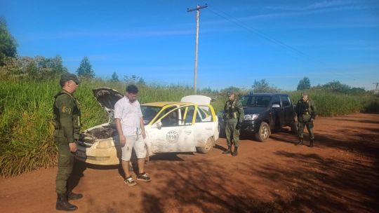 detienen-a-taxista-con-300-ampollas-de-fentanilo-de-origen-paraguayo-abajo-del-asiento