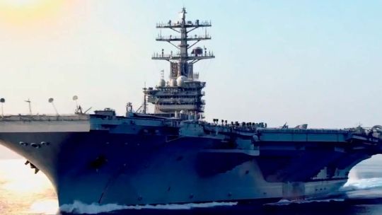 javier-milei-visita-el-portaaviones-estadounidense-uss-nimitz-durante-un-operativo-naval-conjunto-en-el-mar-argentino
