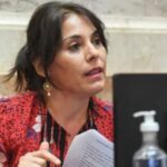 oficializan-a-lucila-crexell,-la-exsenadora-del-polemico-voto-de-la-ley-bases,-como-embajadora-en-canada
