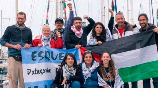 israel-intercepto-22-barcos-rumbo-a-gaza:-hay-dirigentes-de-izquierda-argentinos-entre-mas-de-200-detenidos