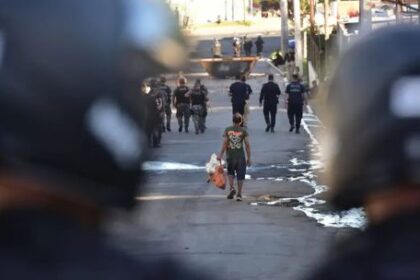 batalla-en-bajo-pueyrredon:-un-policia-baleado-y-siete-detenidos-en-una-protesta-por-la-muerte-de-un-joven