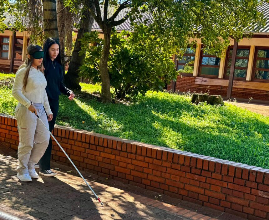 capacitan-a-estudiantes-de-ruiz-de-montoya-en-accesibilidad-turistica-con-enfoque-inclusivo