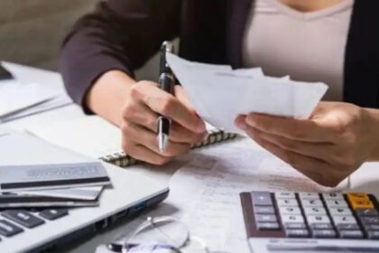 la-mora-de-los-prestamos-familiares-pone-en-duda-la-normalizacion-financiera-que-promete-el-gobierno