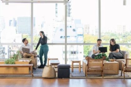 dia-del-trabajador:-la-flexibilidad-ya-pesa-tanto-como-el-salario-para-atraer-talento