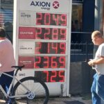 arranca-mayo-y-llega-con-mas-aumentos:-vuelven-a-subir-la-nafta,-la-luz,-el-gas,-el-agua-y-el-transporte