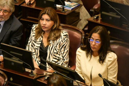 los-senadores-del-bloque-conviccion-federal-proponen-una-ley-que-garantice-salas-de-periodistas-en-los-tres-poderes-del-estado