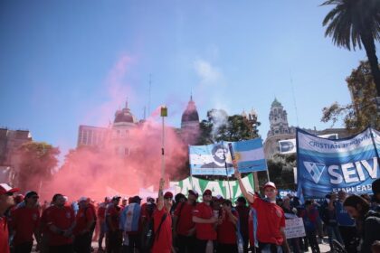 el-documento-que-leyo-la-cgt-durante-la-marcha:-“un-gobierno-que-divide-al-pueblo-y-promueve-la-descalificacion”