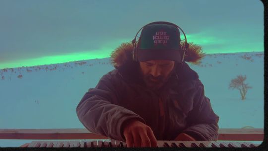 nico-sorin-presenta-su-documental-“diario-artico”,-un-registro-de-como-compuso-su-sinfonia-en-ese-extremo-helado-del-mundo