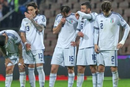 italia-se-quedo-por-tercera-vez-consecutiva-afuera-de-un-mundial:-perdio-por-penales-4-a-1-ante-bosnia