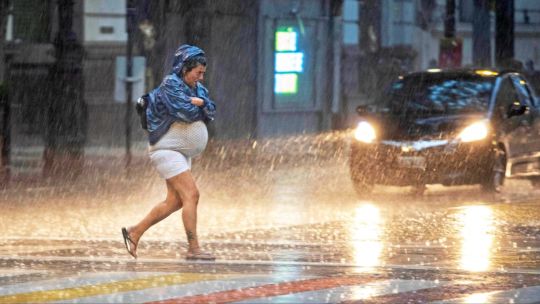 clima-en-ciudad-de-buenos-aires:-inestabilidad-y-lluvias-moderadas-marcaran-el-inicio-del-mes-en-la-capital