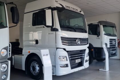 lowe-amplia-su-propuesta-y-desembarca-en-el-segmento-de-camiones-con-representacion-oficial-de-volkswagen