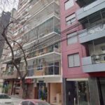 incendio-feroz-en-un-edificio-de-nunez:-un-muerto-y-un-amplio-operativo-de-emergencia